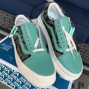 VANS SUPER COMFYCUSH OLD SKOOL EXOTIC WMNS, worn twice still clean